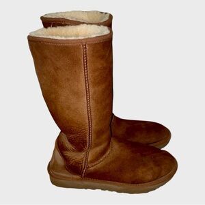 223 UGG Brown Shearling Suede Winter Boots